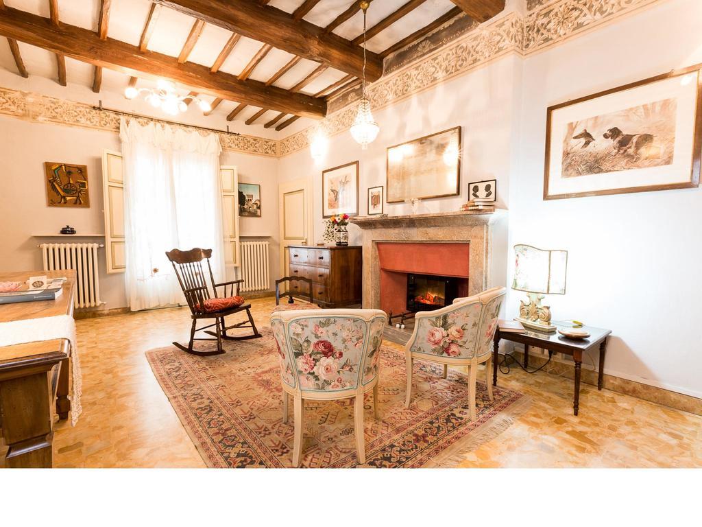 Casa Fiorita Bed & Breakfast Sant'Enea Exterior photo
